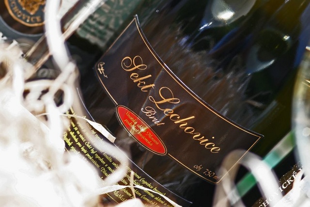 Sekt brut